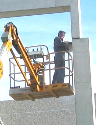 Fertigteilaufsatz trennen - Arbeitshöhe 8m